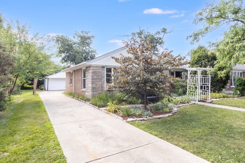 Tiny photo for 17638 Roosevelt Avenue, Homewood, IL 60430 (MLS # 12715510)