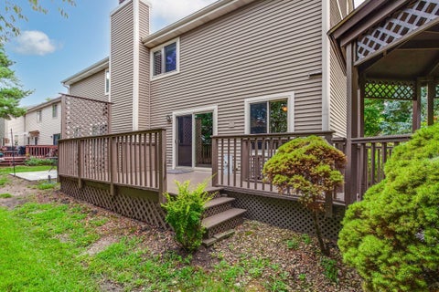 Tiny photo for 302 E Forest Knoll Drive, Palatine, IL 60074 (MLS # 12719449)