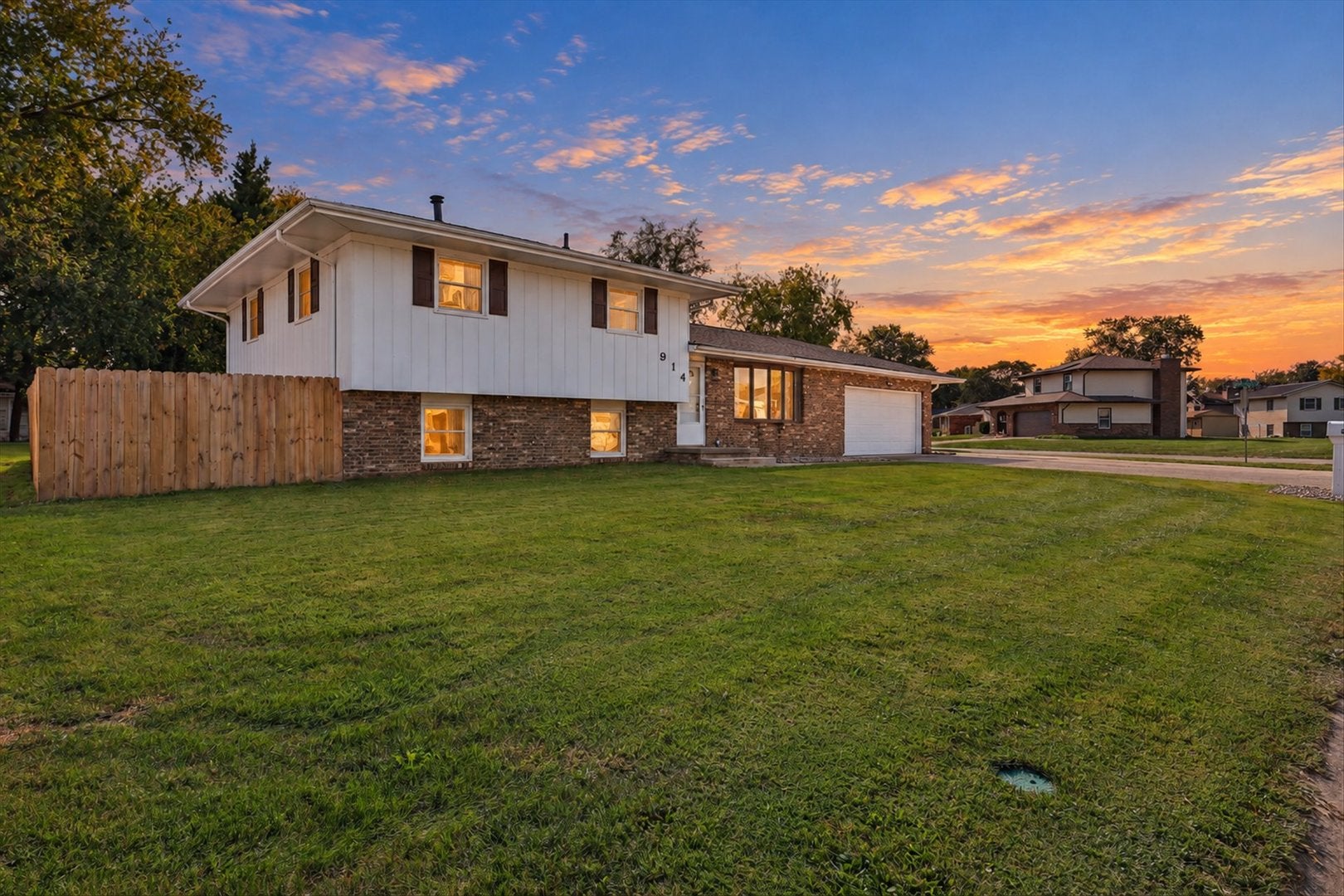 914 North Drive