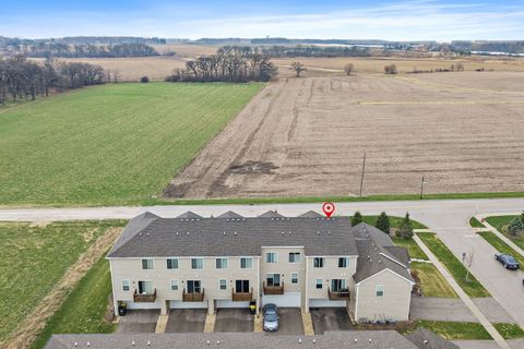 Tiny photo for 2563 Bella Drive, Pingree Grove, IL 60140 (MLS # 12608482)