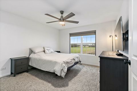 Tiny photo for 2563 Bella Drive, Pingree Grove, IL 60140 (MLS # 12608482)