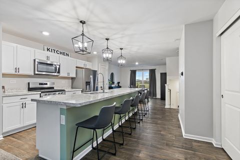 Tiny photo for 2563 Bella Drive, Pingree Grove, IL 60140 (MLS # 12608482)