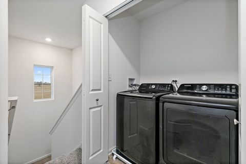 Tiny photo for 2563 Bella Drive, Pingree Grove, IL 60140 (MLS # 12608482)