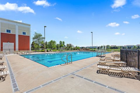 Tiny photo for 2563 Bella Drive, Pingree Grove, IL 60140 (MLS # 12608482)