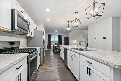 Tiny photo for 2563 Bella Drive, Pingree Grove, IL 60140 (MLS # 12608482)