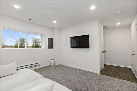 Tiny photo for 2563 Bella Drive, Pingree Grove, IL 60140 (MLS # 12608482)