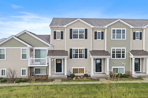 Photo of 2563 Bella Drive, Pingree Grove, IL 60140 (MLS # 12608482)