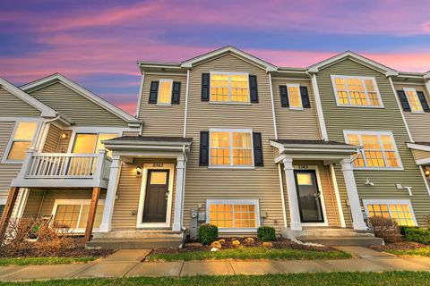 Tiny photo for 2563 Bella Drive, Pingree Grove, IL 60140 (MLS # 12608482)