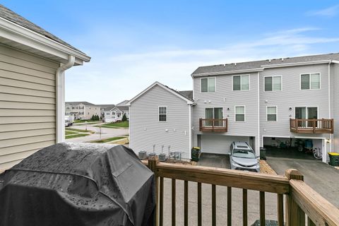 Tiny photo for 2563 Bella Drive, Pingree Grove, IL 60140 (MLS # 12608482)