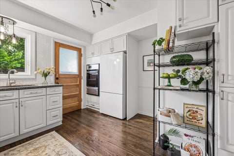 Tiny photo for 1923 GRANT Street, Evanston, IL 60201 (MLS # 12698426)