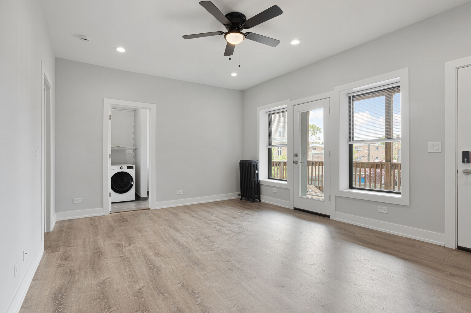 1243 W Morse Avenue 2