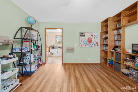 Tiny photo for 204 Country Lane, Yorkville, IL 60560 (MLS # 12612032)