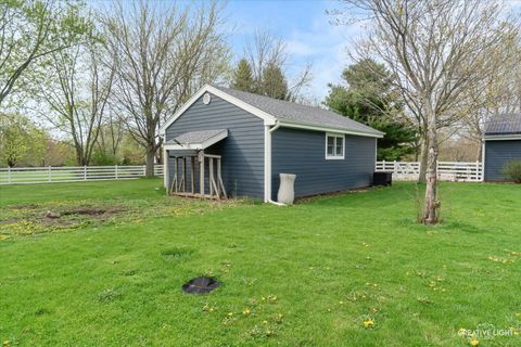 Tiny photo for 204 Country Lane, Yorkville, IL 60560 (MLS # 12612032)