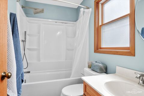 Tiny photo for 204 Country Lane, Yorkville, IL 60560 (MLS # 12612032)