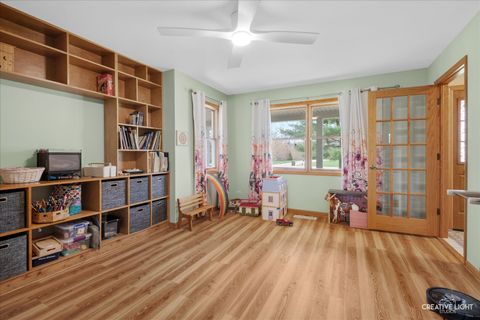 Tiny photo for 204 Country Lane, Yorkville, IL 60560 (MLS # 12612032)