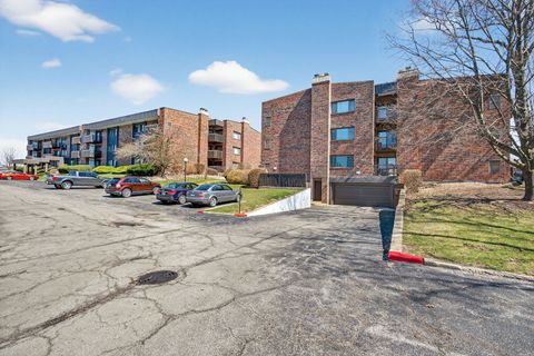 Tiny photo for 1502 Woodbridge Road #1G, Joliet, IL 60436 (MLS # 12601298)