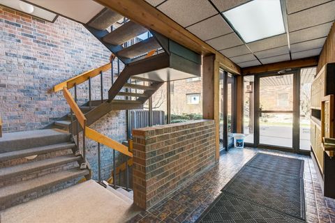 Tiny photo for 1502 Woodbridge Road #1G, Joliet, IL 60436 (MLS # 12601298)