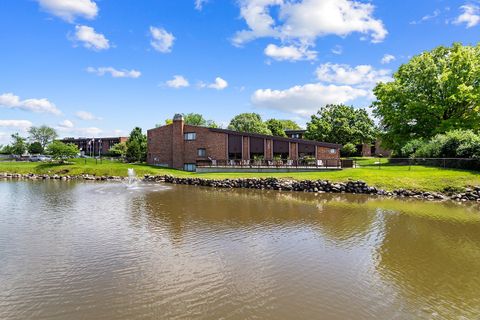 Tiny photo for 1502 Woodbridge Road #1G, Joliet, IL 60436 (MLS # 12601298)