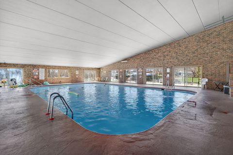 Tiny photo for 1502 Woodbridge Road #1G, Joliet, IL 60436 (MLS # 12601298)