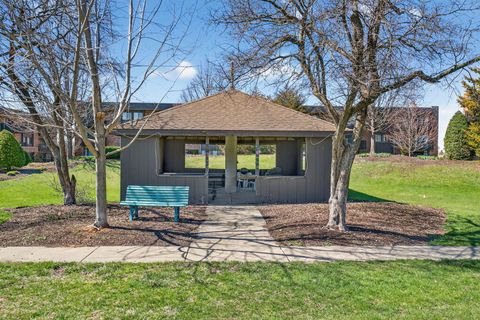 Tiny photo for 1502 Woodbridge Road #1G, Joliet, IL 60436 (MLS # 12601298)