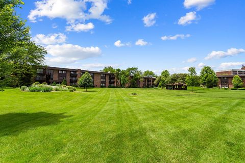 Tiny photo for 1502 Woodbridge Road #1G, Joliet, IL 60436 (MLS # 12601298)
