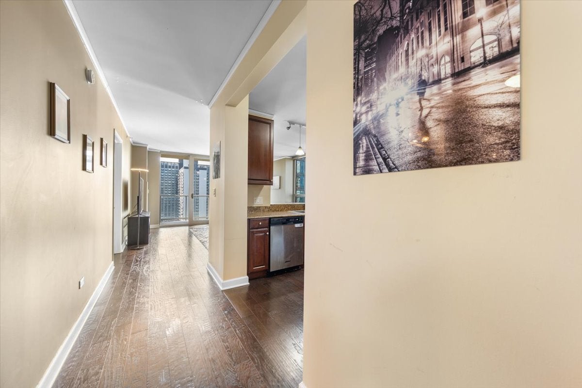 420 E Waterside Drive 2303