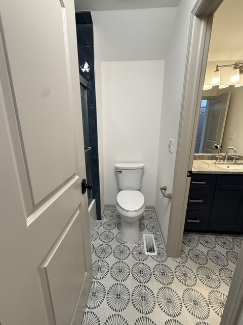 Tiny photo for 36230 N Old Creek Court, Gurnee, IL 60031 (MLS # 12562607)