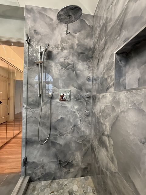 Tiny photo for 36230 N Old Creek Court, Gurnee, IL 60031 (MLS # 12562607)