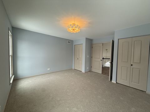 Tiny photo for 36230 N Old Creek Court, Gurnee, IL 60031 (MLS # 12562607)