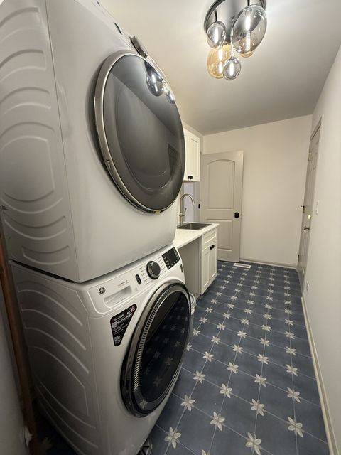 Tiny photo for 36230 N Old Creek Court, Gurnee, IL 60031 (MLS # 12562607)