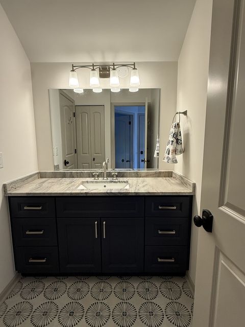 Tiny photo for 36230 N Old Creek Court, Gurnee, IL 60031 (MLS # 12562607)