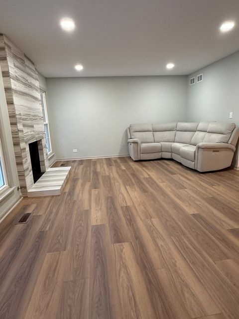 Tiny photo for 36230 N Old Creek Court, Gurnee, IL 60031 (MLS # 12562607)