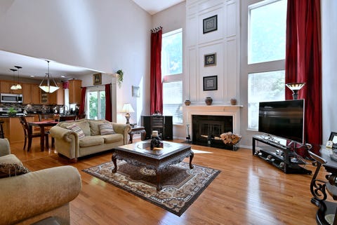 Tiny photo for 10 Sequoia Court, Streamwood, IL 60107 (MLS # 12671552)
