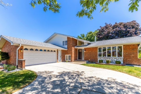 Tiny photo for 14739 Maple Avenue, Orland Park, IL 60462 (MLS # 12670099)