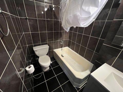 Tiny photo for Chicago, IL 60659 (MLS # 12528236)