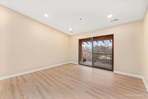 Tiny photo for 21W581 North Avenue #58, Lombard, IL 60148 (MLS # 12539797)