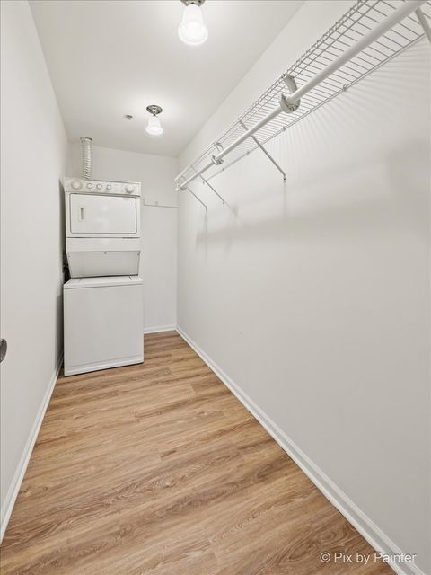 Tiny photo for 21W581 North Avenue #58, Lombard, IL 60148 (MLS # 12539797)