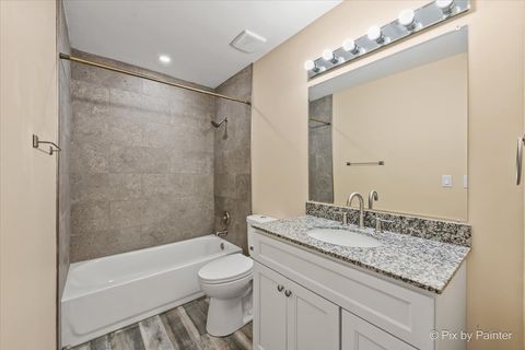 Tiny photo for 21W581 North Avenue #58, Lombard, IL 60148 (MLS # 12539797)