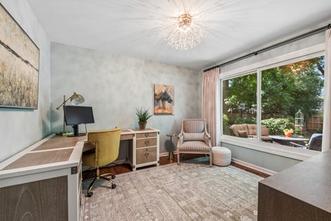 Tiny photo for 118 S Montclair Avenue, Glen Ellyn, IL 60137 (MLS # 12731172)