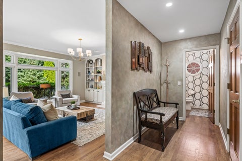 Tiny photo for 118 S Montclair Avenue, Glen Ellyn, IL 60137 (MLS # 12731172)