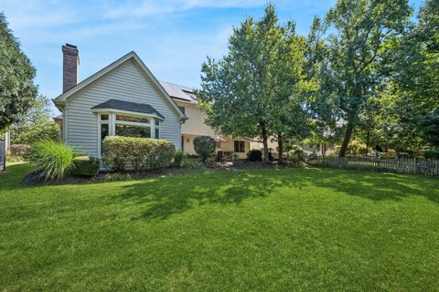 Tiny photo for 118 S Montclair Avenue, Glen Ellyn, IL 60137 (MLS # 12731172)