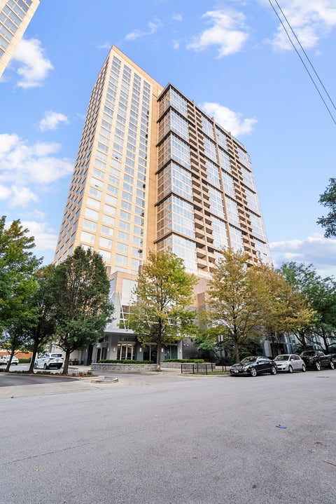 Photo of 1901 S Calumet Avenue #1312, Chicago, IL 60616 (MLS # 12702043)