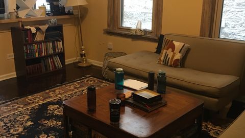 821 N Hermitage Avenue 1R