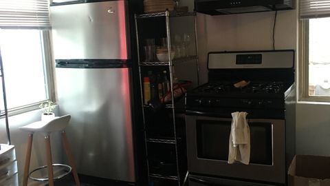 821 N Hermitage Avenue 1R