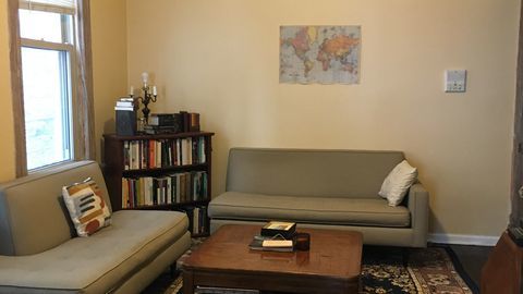 821 N Hermitage Avenue 1R