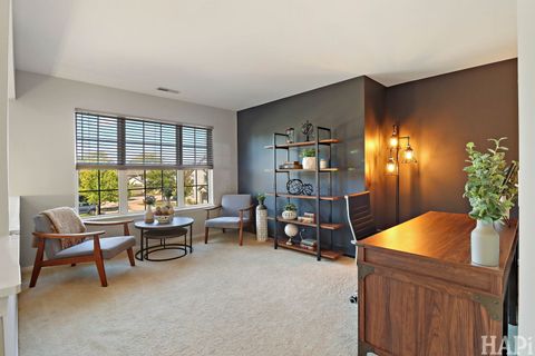 Tiny photo for 433 Ashwood Court #433, Lindenhurst, IL 60046 (MLS # 12489084)