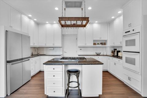 Tiny photo for 229 E Lake Shore Drive #10E, Chicago, IL 60611 (MLS # 12566727)