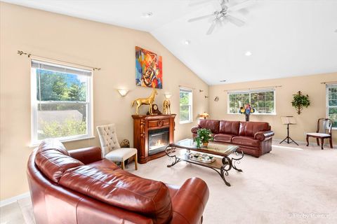 Tiny photo for 2819 Sun Valley Drive, Cary, IL 60013 (MLS # 12557132)