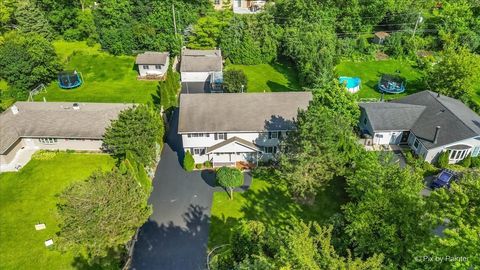 Tiny photo for 2819 Sun Valley Drive, Cary, IL 60013 (MLS # 12557132)