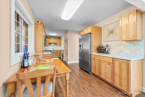 Tiny photo for 2819 Sun Valley Drive, Cary, IL 60013 (MLS # 12557132)